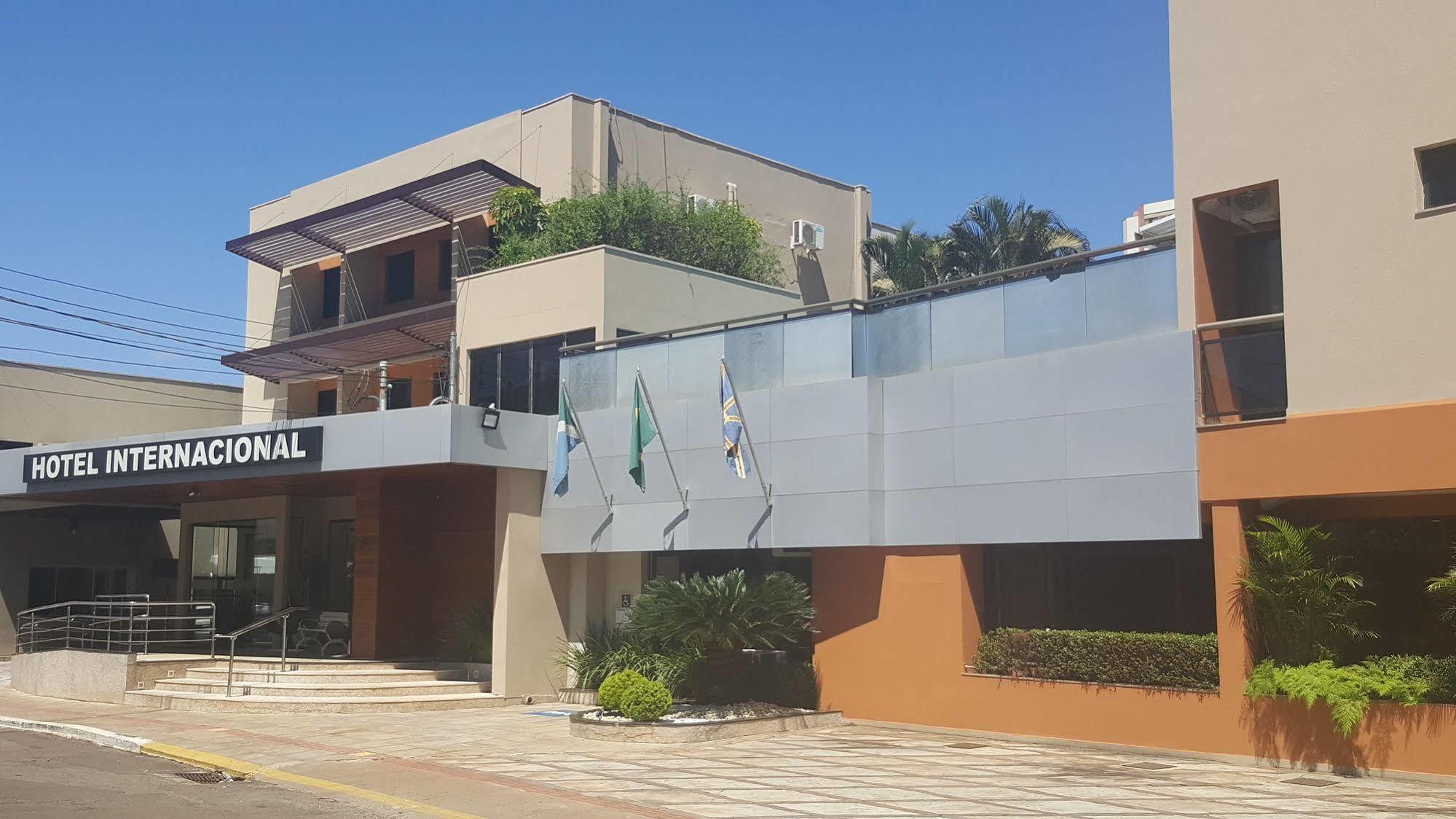 Internacional Hotel 2*